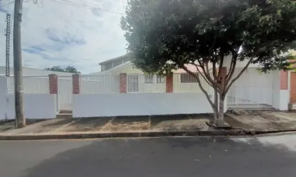 Casa com 3 quartos à venda na Vila Yamada, Araraquara , 127 m2 por R$ 360.000