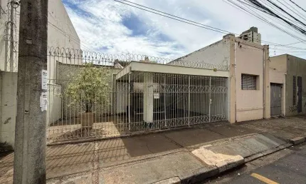 Casa com 5 quartos à venda no Centro, Araraquara , 336 m2 por R$ 1.050.000