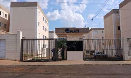 Apartamento com 2 quartos para alugar no Jardim Residencial Elvio Lupo, Araraquara , 47 m2 por R$ 780