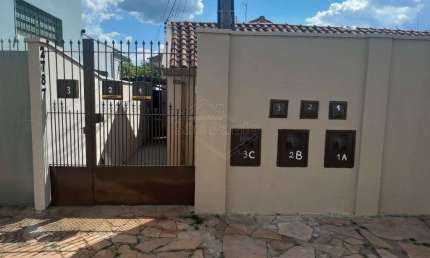 Casa com 1 quarto para alugar no Centro, Araraquara , 74 m2 por R$ 800