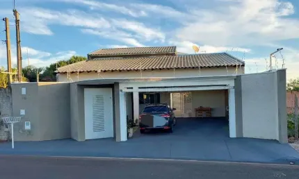 Casa com 2 quartos à venda na Cidade Jardim, Araraquara , 164 m2 por R$ 370.000
