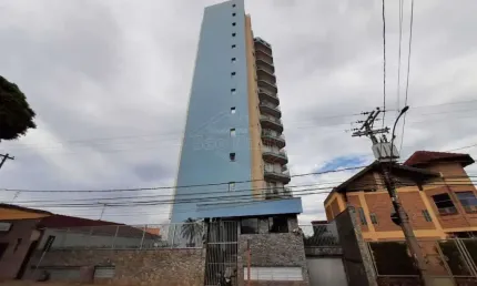 Apartamento com 3 quartos para alugar no Centro, Araraquara , 160 m2 por R$ 2.200