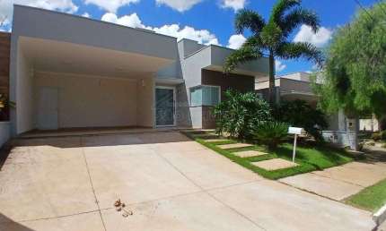 Casa em condomínio fechado com 3 quartos para alugar no Condomínio Buona Vita, Araraquara , 216 m2 por R$ 5.700