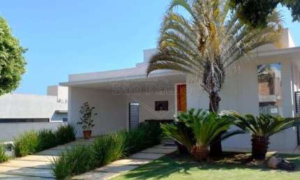 Casa em condomínio fechado com 3 quartos para alugar no Condomínio Portal das Tipuanas, Araraquara , 194 m2 por R$ 10.000