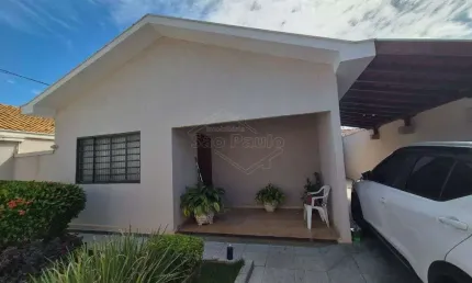 Casa com 3 quartos à venda no Jardim Santa Rosa, Araraquara , 145 m2 por R$ 580.000
