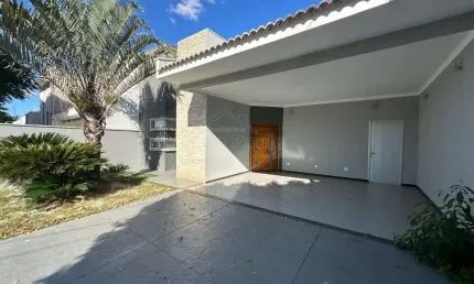 Casa em condomínio fechado com 3 quartos à venda no Jardim dos Flamboyants, Araraquara , 189 m2 por R$ 900.000