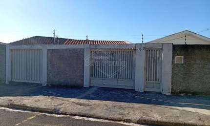 Casa com 3 quartos para alugar no Jardim Brasil (Vila Xavier), Araraquara , 67 m2 por R$ 1.300