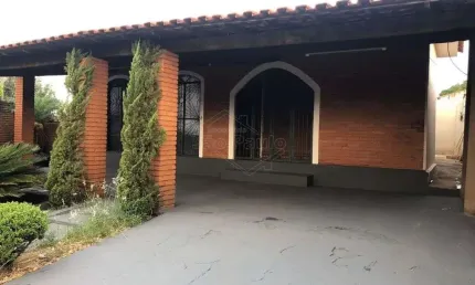 Casa com 3 quartos à venda no Jardim Eliana, Araraquara , 162 m2 por R$ 550.000