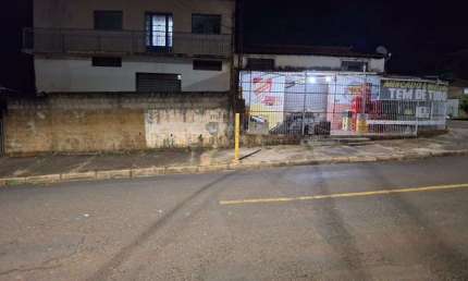 Prédio com 1 sala à venda no Jardim Residencial Água Branca, Araraquara , 266 m2 por R$ 550.000