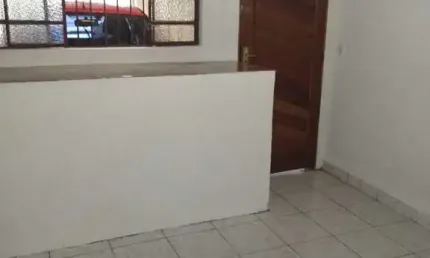 CASA DE 1 DORMITÓRIO PARA VENDA OU LOCAÇÃO NO CENTRO