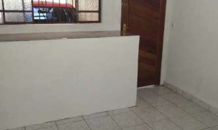 Casa com 1 quarto para alugar na Rua Luiz Jacinto, Centro, São José dos Campos