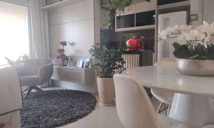 APARTAMENTO DE 2 DORMITÓRIOS ANDAR ALTO NO ROSSI MONTES