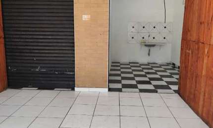SALÃO COMERCIAL DE 67M² PARA ALUGAR NA AVENIDA ANDRÔMEDA
