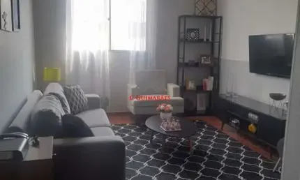 Apartamento à venda no Condomínio Parque das Rosas no Jardim Ipiranga em Campinas-SP: 2 quartos, sala, banheiro e vaga de garagem!