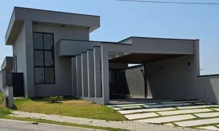 Casa com 4 dormitórios (2 suítes) à venda, 238 m² por R$1.330.000