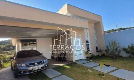 CASA PRATICAMENTE TÉRREA, COM PISCINA, À VENDA NO JARDIM ITÁLIA EM ITUPEVA SP