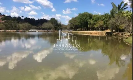 TERRENO DE 2.000 M² COM 2 PLATÔS JÁ EXECUTADOS À VENDA NO CONDOMÍNIO CAPELA DO BARREIRO EM ITATIBA SP