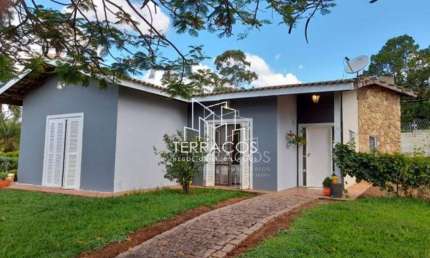 CASA TÉRREA À VENDA NO CONDOMÍNIO VILLAGE ÁGUAS DE SANTA ELISA EM ITUPEVA SP, COM PISCINA E CHURRASQUEIRA