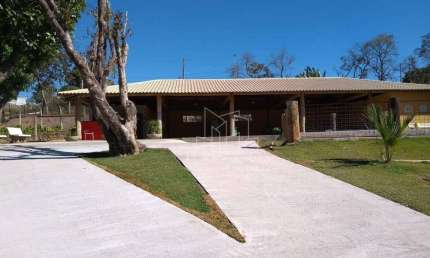 Chácara com 3 dormitórios à venda, 7010 m² por R$ 2.400.000,00 - Chácara São Francisco - Jundiaí/SP