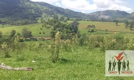 Fazenda à venda no Centro, Caldas 