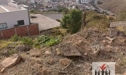 Terreno à venda no Jardim Bandeirantes, Poços de Caldas 