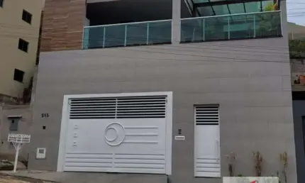 Casa à venda no bairro Vila Caio Junqueira - Poços de Caldas/MG