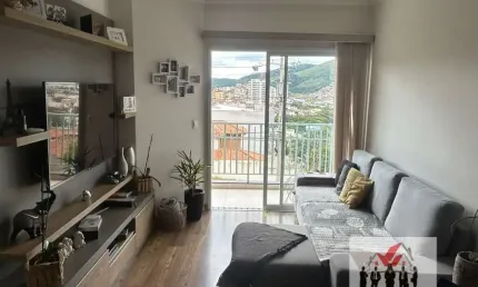 Apartamento à venda no bairro Jardim Carolina - Poços de Caldas/MG