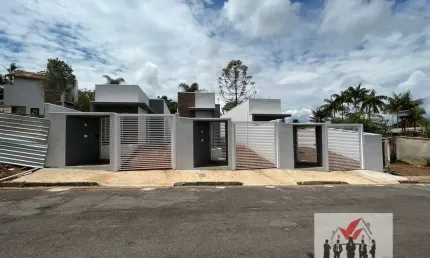 Casa à venda no bairro Chácara Poços de Caldas - Poços de Caldas/MG