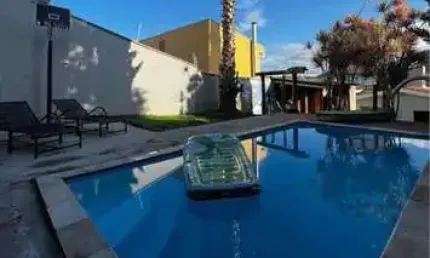 Casa à venda no bairro Jardim Country Club - Poços de Caldas/MG