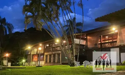 Fazenda à venda no Centro, Oliveira 