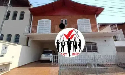 Casa à venda no bairro Santa Ângela - Poços de Caldas/MG