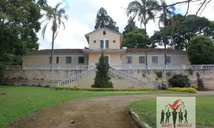 Fazenda à venda no Centro, Monte Sião 