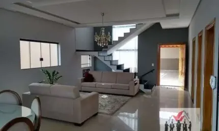 Casa à venda no bairro Parque Vivaldi Leite Ribeiro - Poços de Caldas/MG
