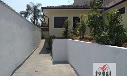 Casa à venda no bairro Jardim Quisisana - Poços de Caldas/MG