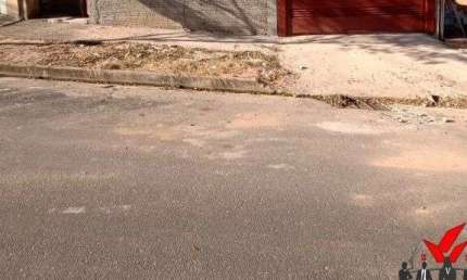 Casa Padrão para Venda em Santa Tereza Poços de Caldas-MG