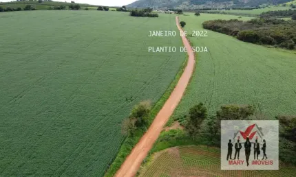 Fazenda à venda no bairro Centro - Carmo do Rio Claro/MG