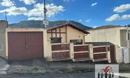 Casa com 2 quartos à venda no Centro, Poços de Caldas 