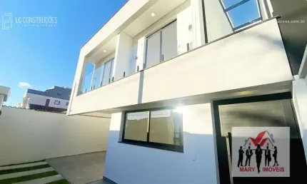 Casa à venda no bairro Jardim das Acácias - Poços de Caldas/MG