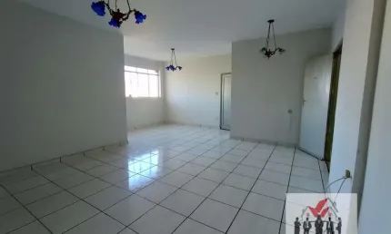Apartamento à venda no bairro Centro - Poços de Caldas/MG