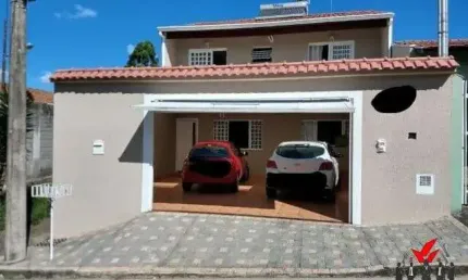 Casa Sobrado para Venda em Residencial Santa Clara Poços de Caldas-MG