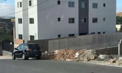 Apartamento Padrão para Venda em Sumer Ville Poços de Caldas-MG