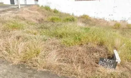 Terreno à venda no bairro Jardim Carolina - Poços de Caldas/MG