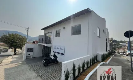 Casa comercial à venda no Country Club, Poços de Caldas 