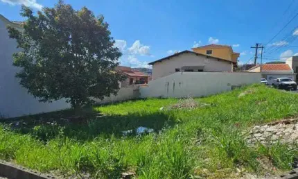Terreno à venda no bairro Jardim Amaryllis - Poços de Caldas/MG