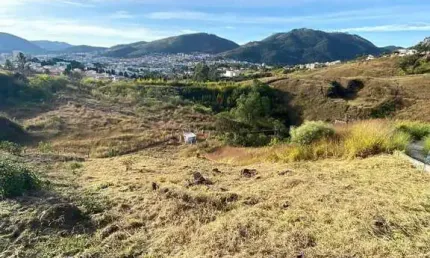 Terreno à venda no bairro Parque San Carlo - Poços de Caldas/MG