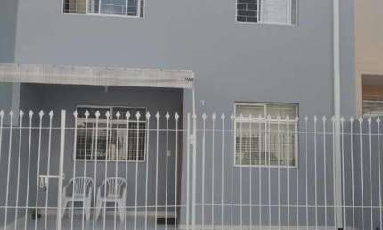 Belíssimo Sobrado no Alto Boqueirão -  3 Quartos e 2 banheiros à Venda, 69.30 m² por R$ 399.000,00
