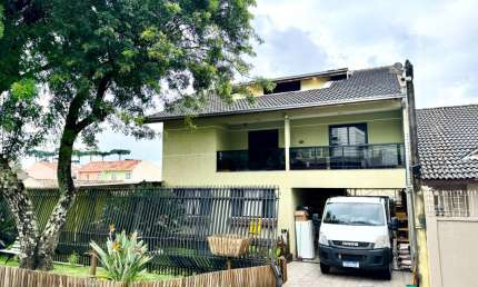 Casa comercial com 8 salas à venda na Rua Inácio Martins, 282, Xaxim, Curitiba