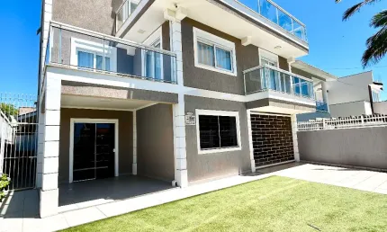 Casa com 5 quartos à venda na Rua do Comércio, 172, Brasília, Itapoá