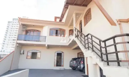 Casa com 4 quartos à venda na Rua Moura, 1, Barreiros, São José