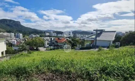 Terreno à venda na Avenida das Maracanãs, 1, Pedra Branca, Palhoça